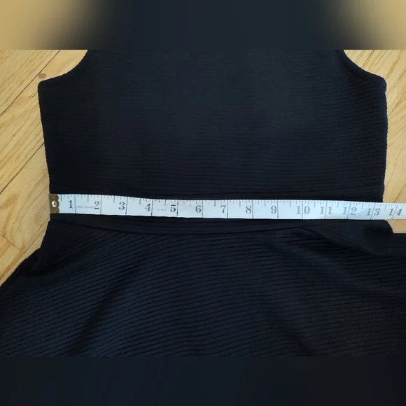 Super cute black dress. Zenzi. Girls 14. - Picture 10 of 15